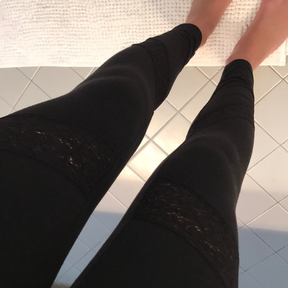 Express Cut out leggings - Picture 2 of 3